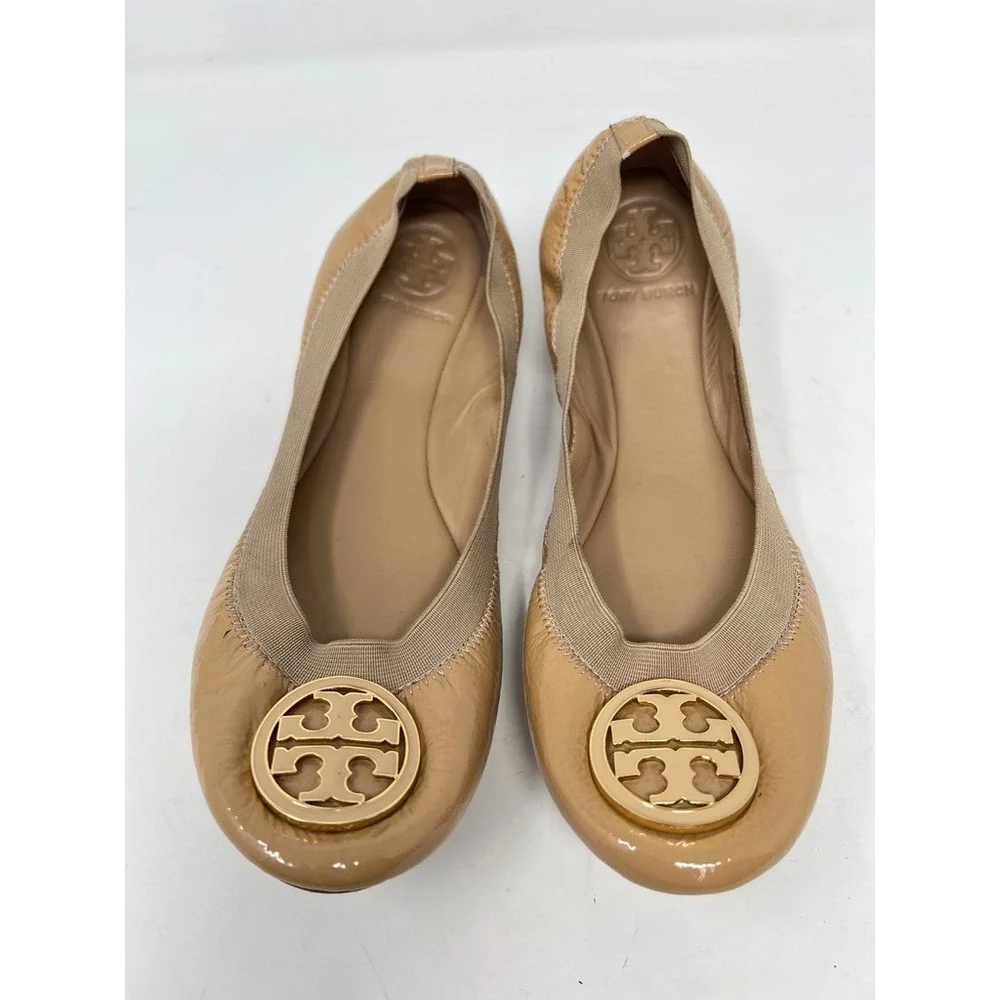 Tory Burch Caroline Patent Leather Ballet Flats Natural Logo Medallion Size 7.5